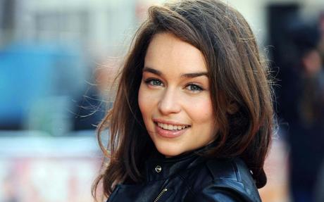 Emilia Clarke sera Sarah Connor dans TERMINATOR : GENESIS