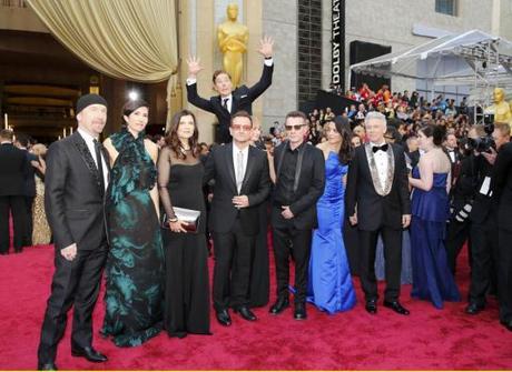 Oscars-2014-Bennedict-Cumberbatch-Photobomb