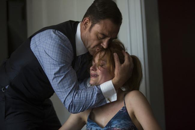 Marton Csokas;Haley Bennett