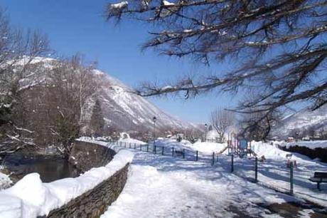 Luchon. Reine des Pyrénées