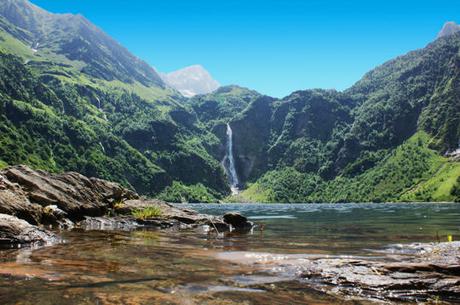 Luchon. Reine des Pyrénées