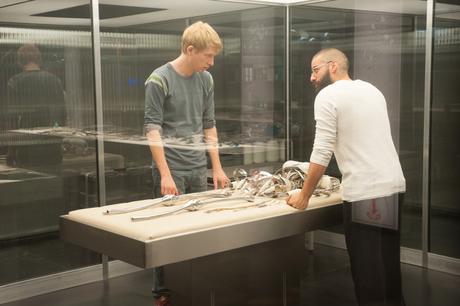 Ex-Machina-Review-3