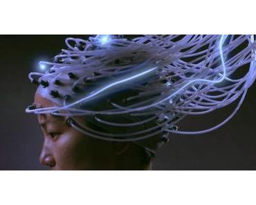 Advantageous : Court métrage sur une humanité futuriste