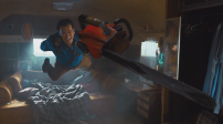 [NEWS CINÉ] GROOVY !! LE TRAILER COMPLÈTEMENT DÉJANTÉ DE ASH VS EVIL DEAD !!