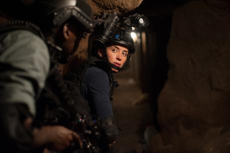 Sicario-Film-Image-1