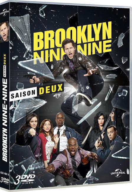 BROOKLYN NINE NINE (Concours)  2 coffrets 3 DVD Saison 2 à gagner