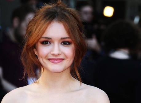 Olivia Cooke Beautiful Wallpaper