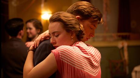 Nouveau trailer international pour la romance dramatique Brooklyn de James Crawley