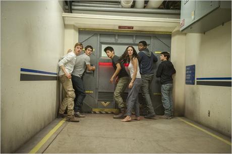 Le Labyrinthe : La Terre brûlée : Photo Bryce Romero, Dexter Darden, Dylan O'Brien, Kaya Scodelario, Ki Hong Lee