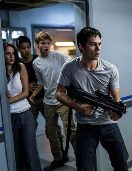 Le Labyrinthe : La Terre brûlée : Photo Dylan O'Brien, Kaya Scodelario, Ki Hong Lee, Thomas Brodie-Sangster