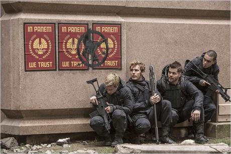 Hunger Games - La Révolte : Partie 2 : Photo Evan Ross, Josh Hutcherson, Sam Claflin, Wes Chatham