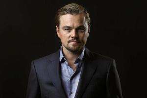 [NEWS CINÉ] GOLDEN GLOBES 2016 : BRÛLONS UN CIERGE POUR LEO !