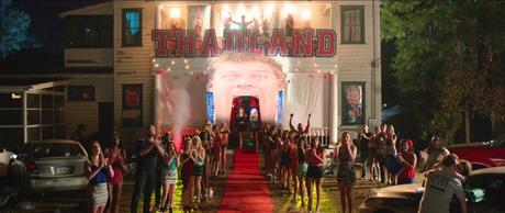 BMS – The Rise of Thadland (Critique | 2016) réalisé par Lev L. Spiro