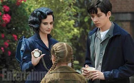 Premières images pour Miss Peregrine et les Enfants Particuliers de Tim Burton