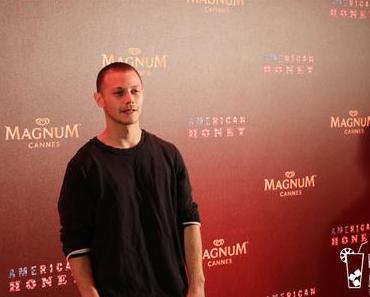 Présentation de American Honey avec Shia LaBeouf sur la plage Magnum Cannes !