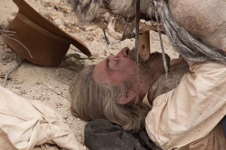 Bone tomahawk Bone-Tomahawk-3