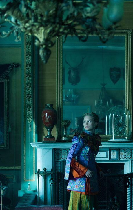 Alice de l'autre côté du miroir : Photo Mia Wasikowska