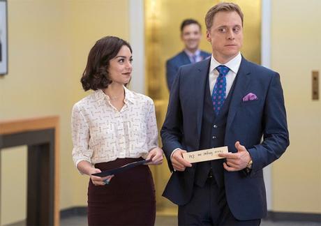 [FUCKING SÉRIES] : Powerless : Sans pouvoirs, sans intérêt ?