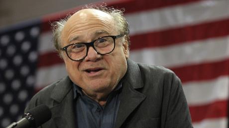 Danny DeVito au casting du live-action Dumbo signé Tim Burton ?