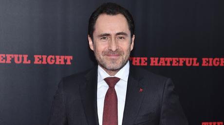 The Nun : Demian Bichir en vedette du spin-off de la saga The Conjuring ? The Nun : Demian Bichir en vedette du spin-off de la saga The Conjuring ?